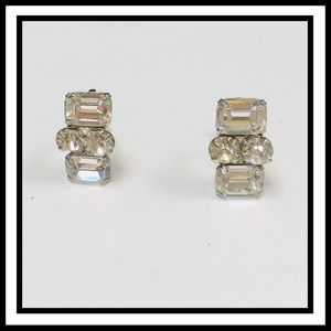 VINTAGE RHINESTONE EARRINGS
